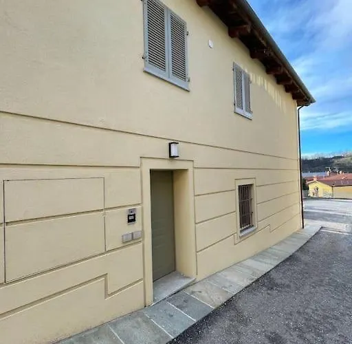 Del Bricco P1 شقة Cisterna dʼAsti